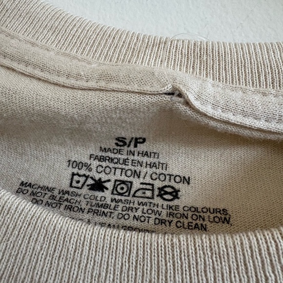 CEZANE  PAINTING GRAPHIC TEE SIZE S - Picture 3 of 3